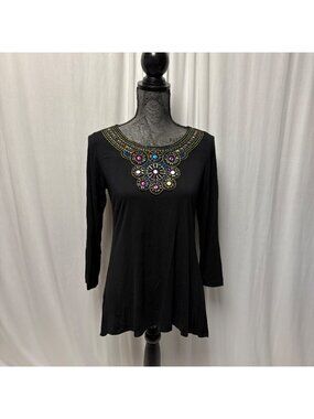Max & Rina Black Top Womens Size Small Beaded Stitched Neckline Comfy Stretchy